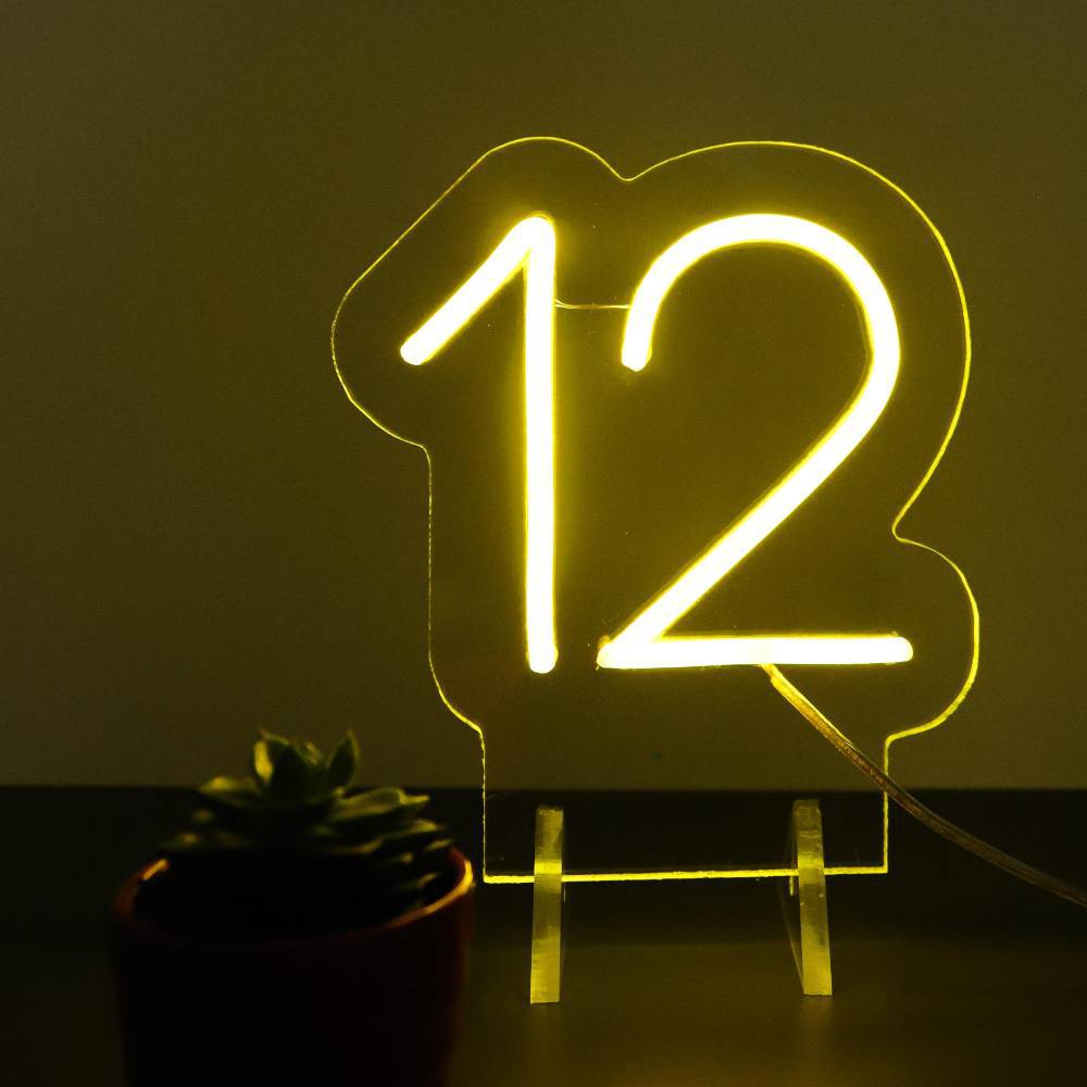 Frittstående bord Neonskilt - Planet Neon