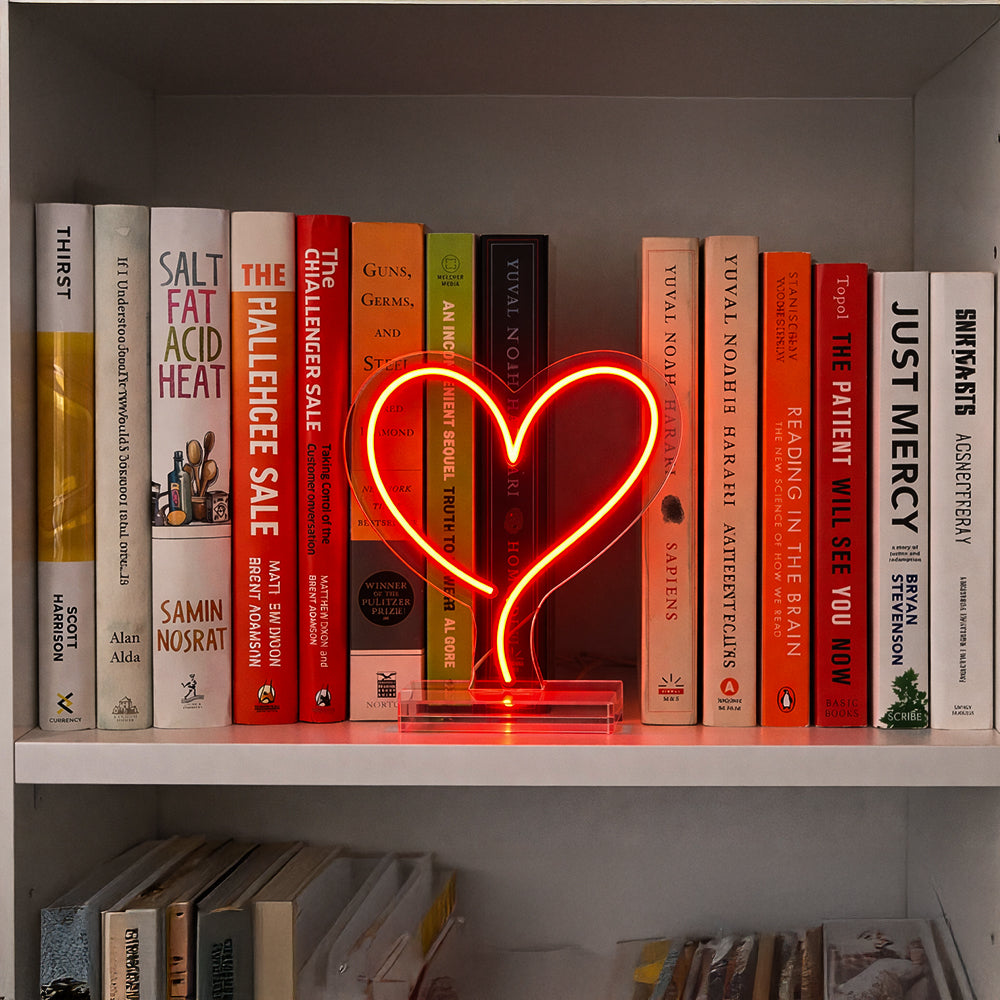 Heart LED Desktop Neon Sign - Planet Neon Made in London Neon Signs