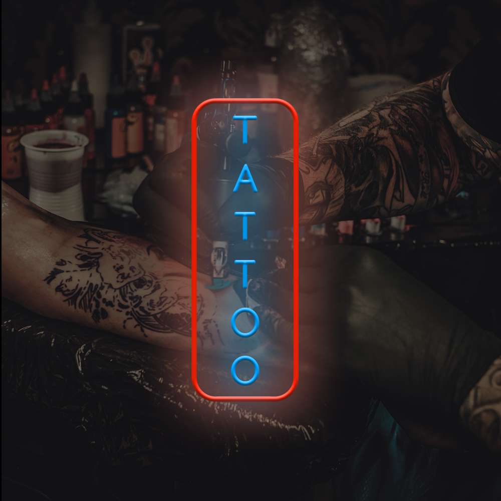 Insegna al neon verticale con tatuaggio a LED - Insegne al neon natalizie realizzate a Londra